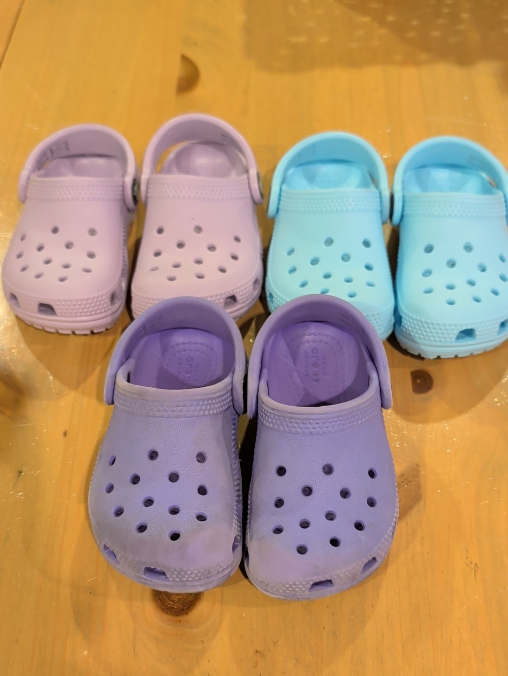 Lot Of 3 Pairs Of Toddler Crocs Size 7 Two New One Worn Blue Purple And Lilac
